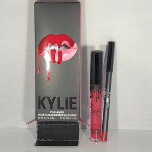 šKylie Velvet Lip Kit in Jordy!š